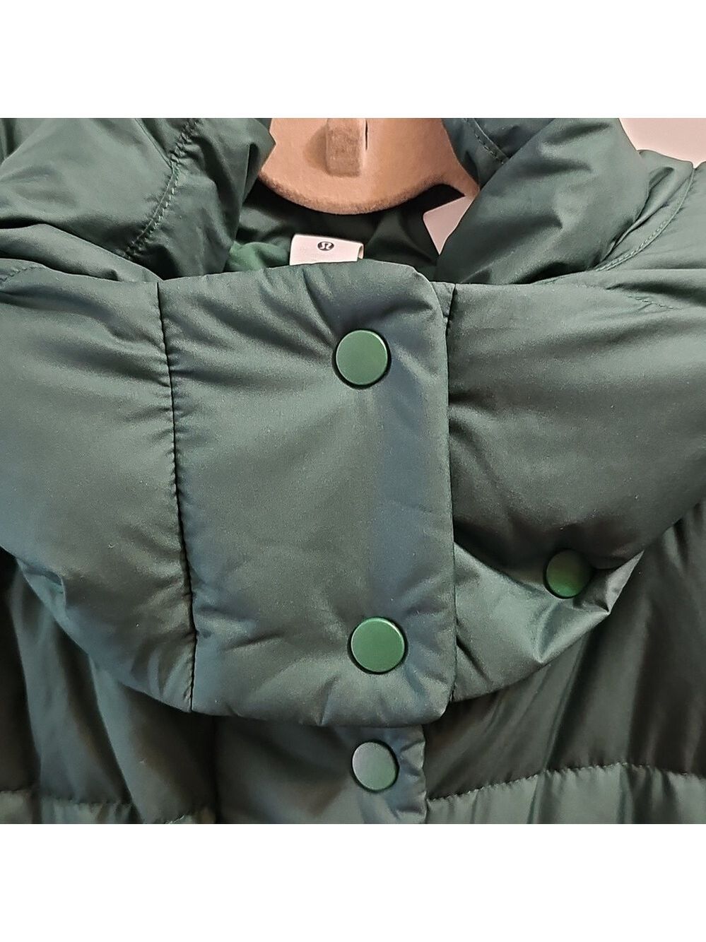 Lululemon Wunder Puff Jacket - Picture 4 of 11